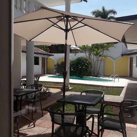 Hotel Casa Jardin Asuncion Exteriör bild
