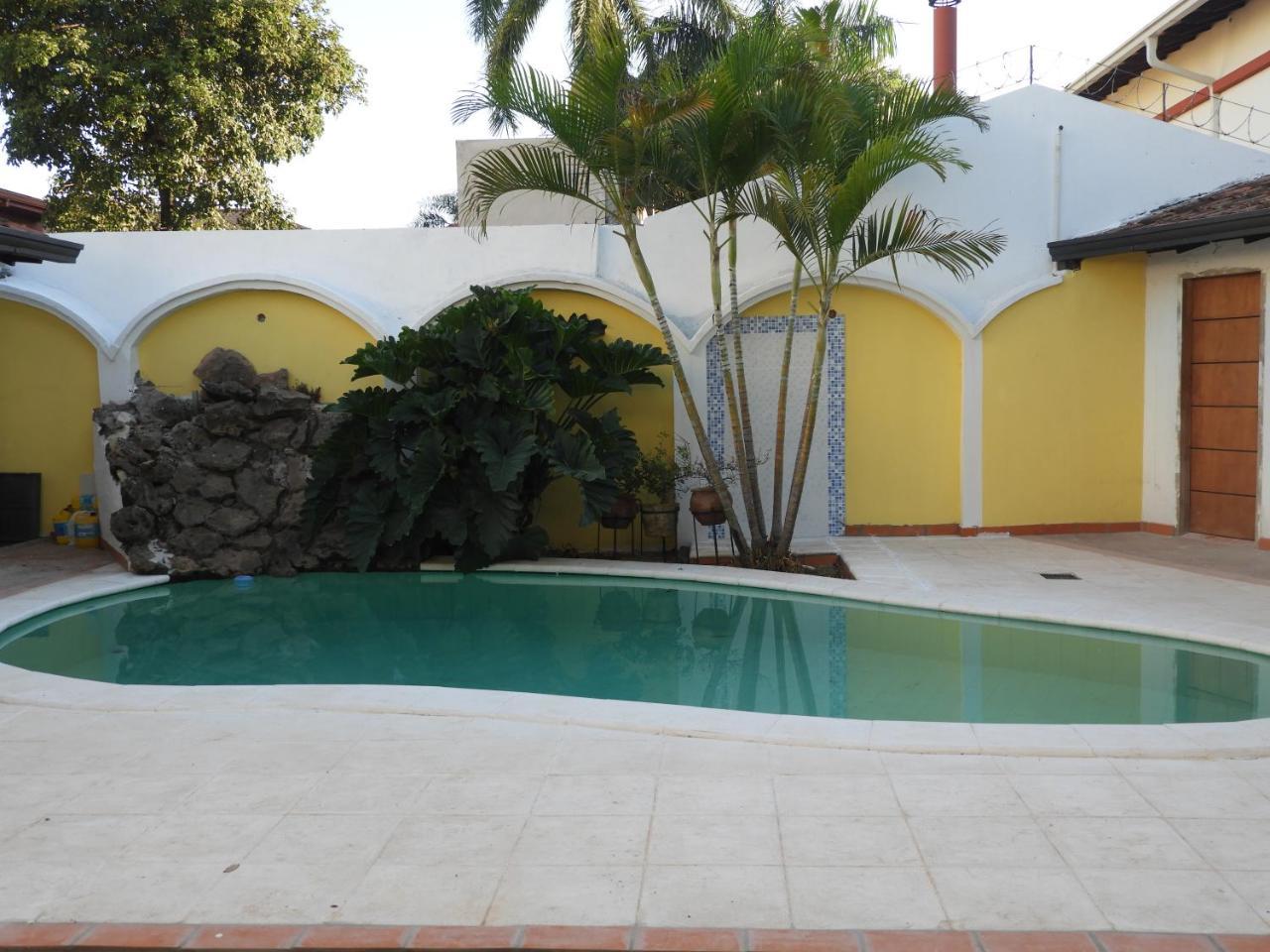 Hotel Casa Jardin Asuncion Exteriör bild